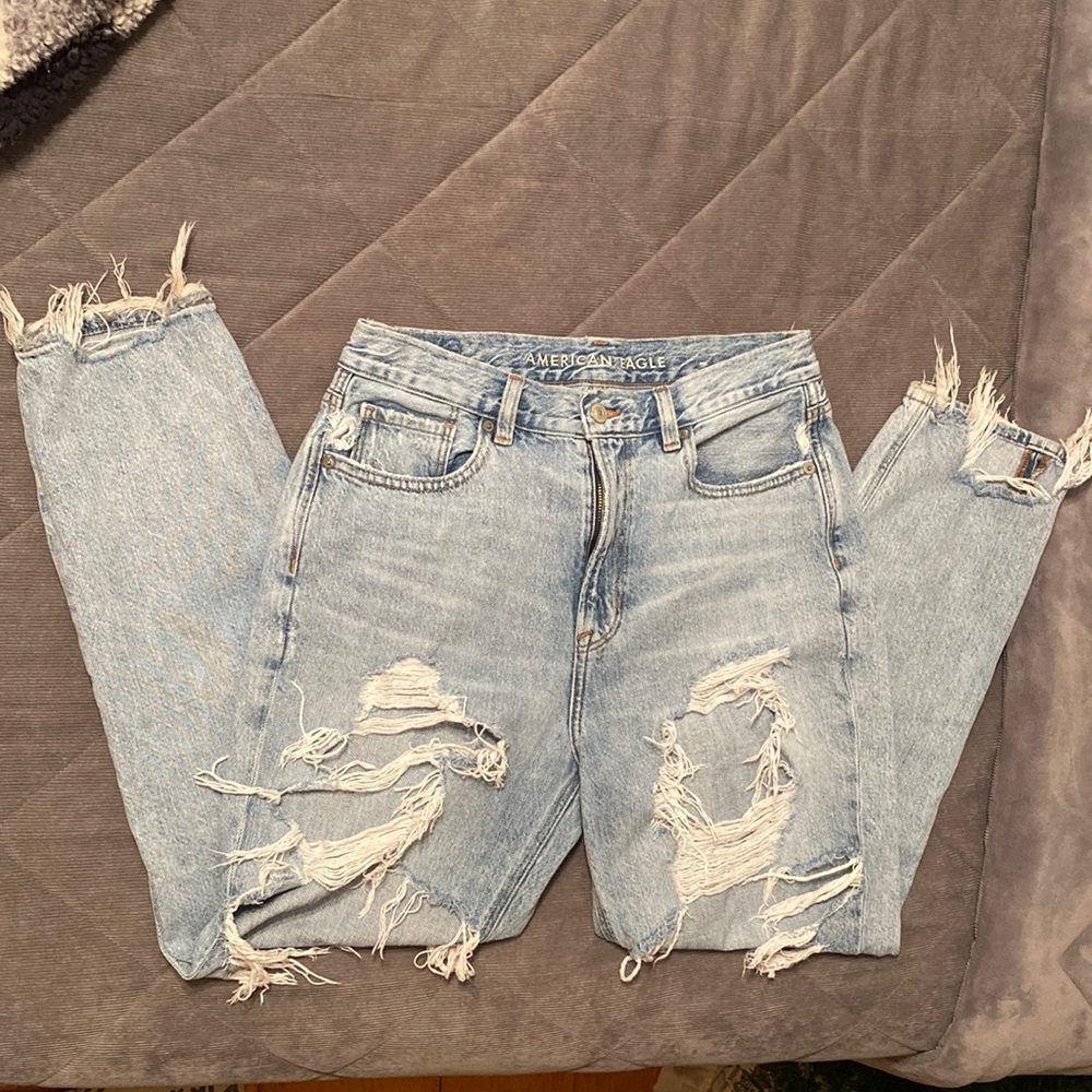 American Eagle Mom Jeans